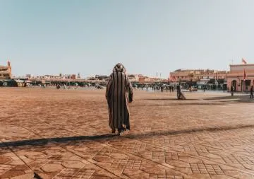 Marrakech sous le Soleil : Guide Ultime de Location de Voiture pour un Été Inoubliable en 2023